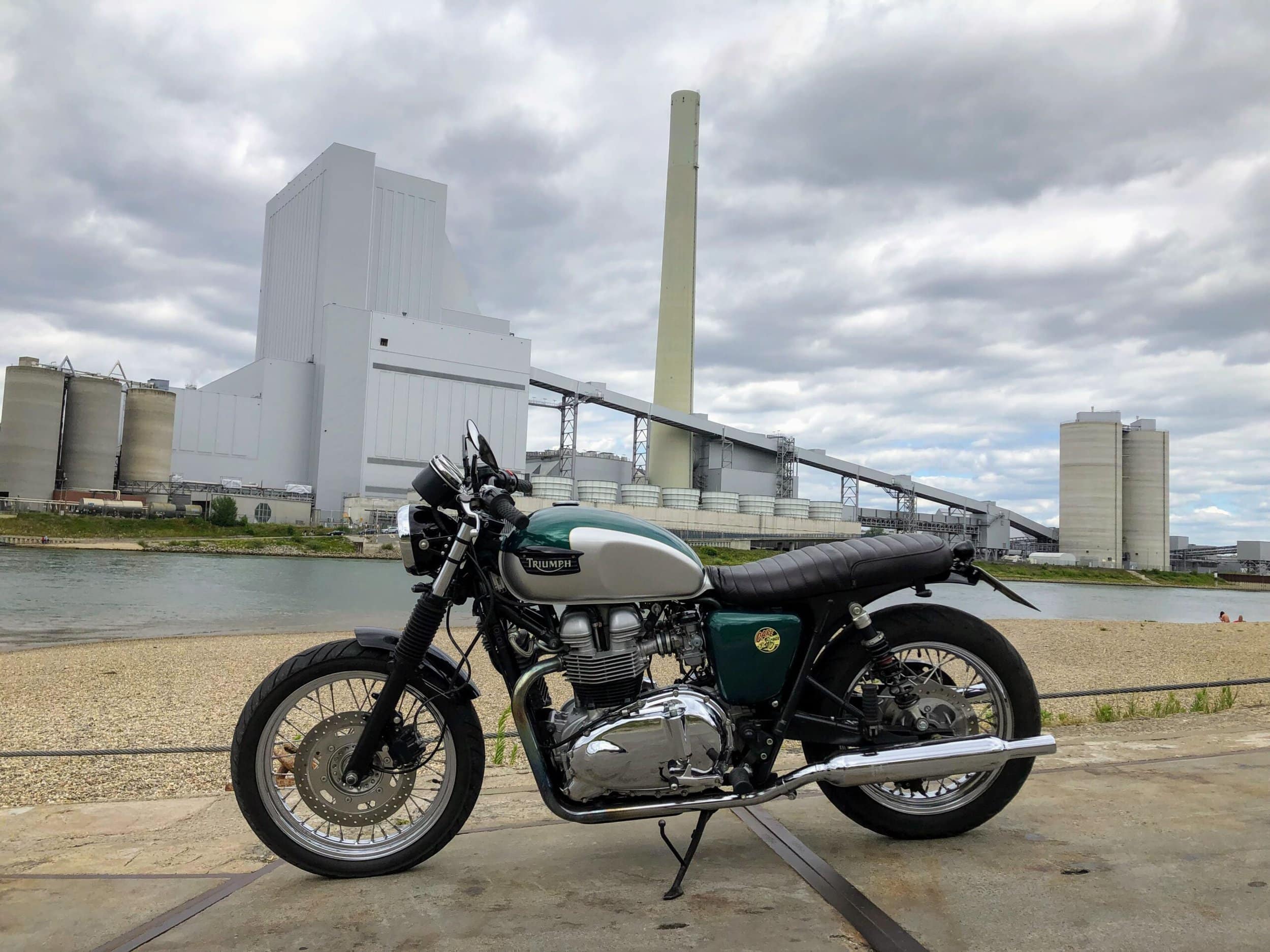 Triumph Bonneville T100 – Café Racer